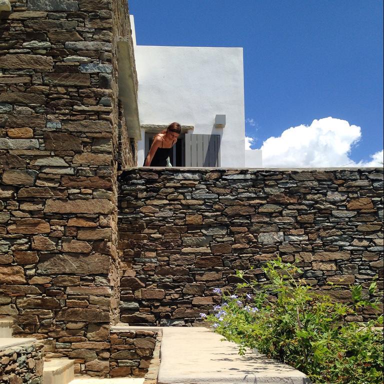 Archipelagotinos Agios Romanos Cameră foto